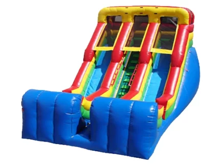 Toboggan gonflable double piste multicolore, parfait pour compétitions et fêtes. Haute qualité, prix abordable, à acheter en ligne. Commandez vite !